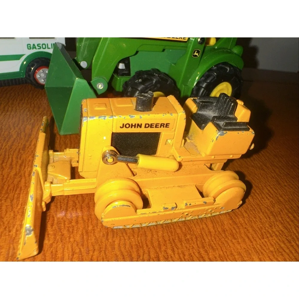 ERTL this product